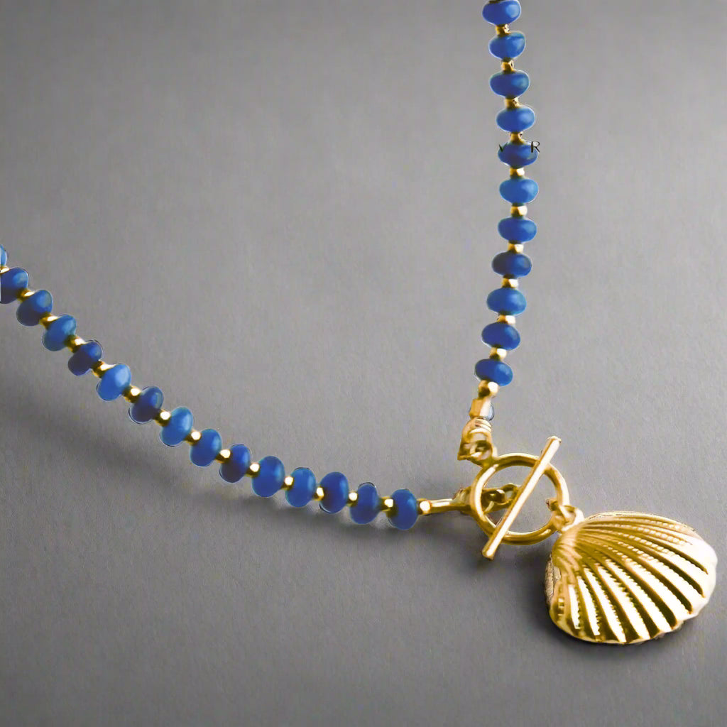 Shell Toggle Necklace