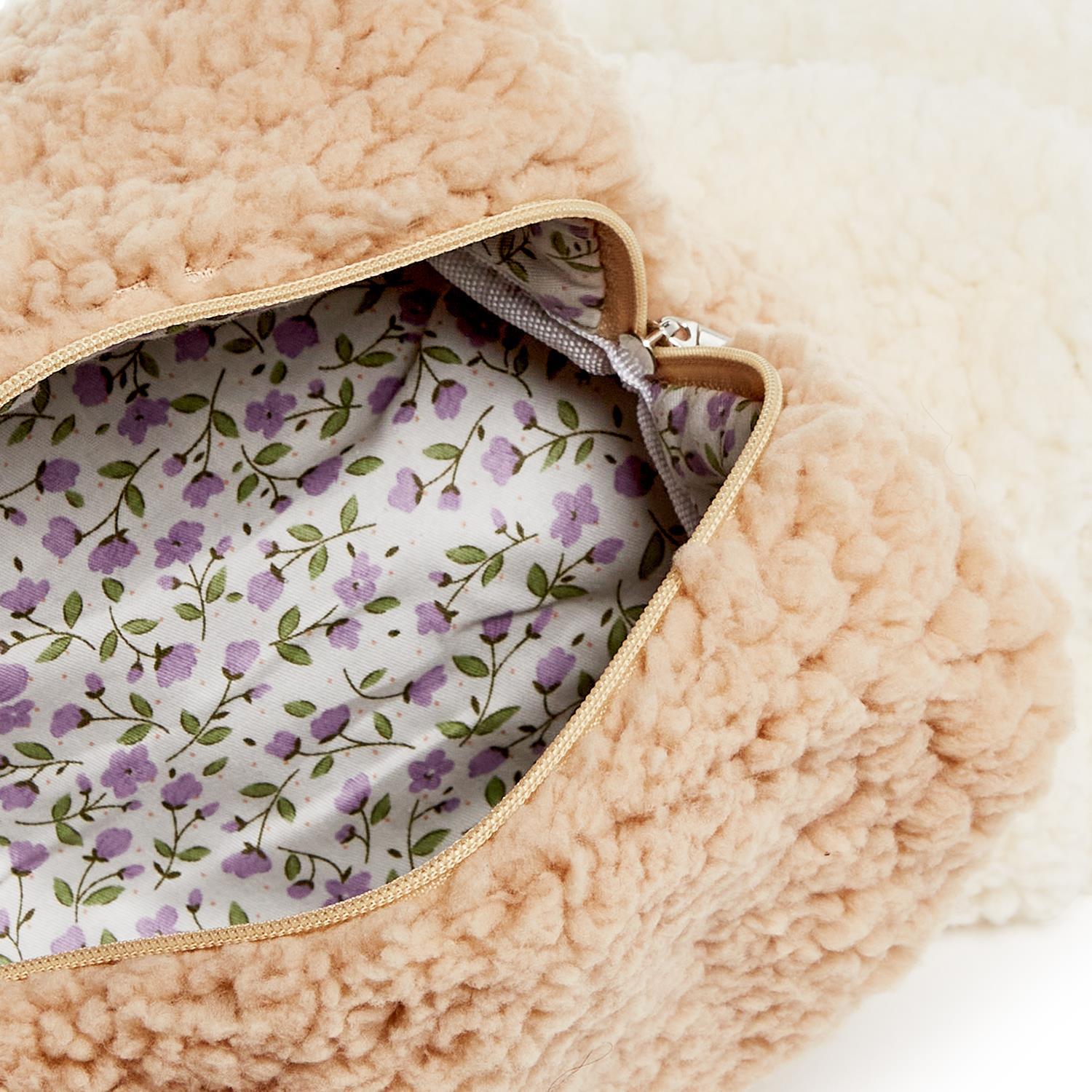 Sherpa Pouch