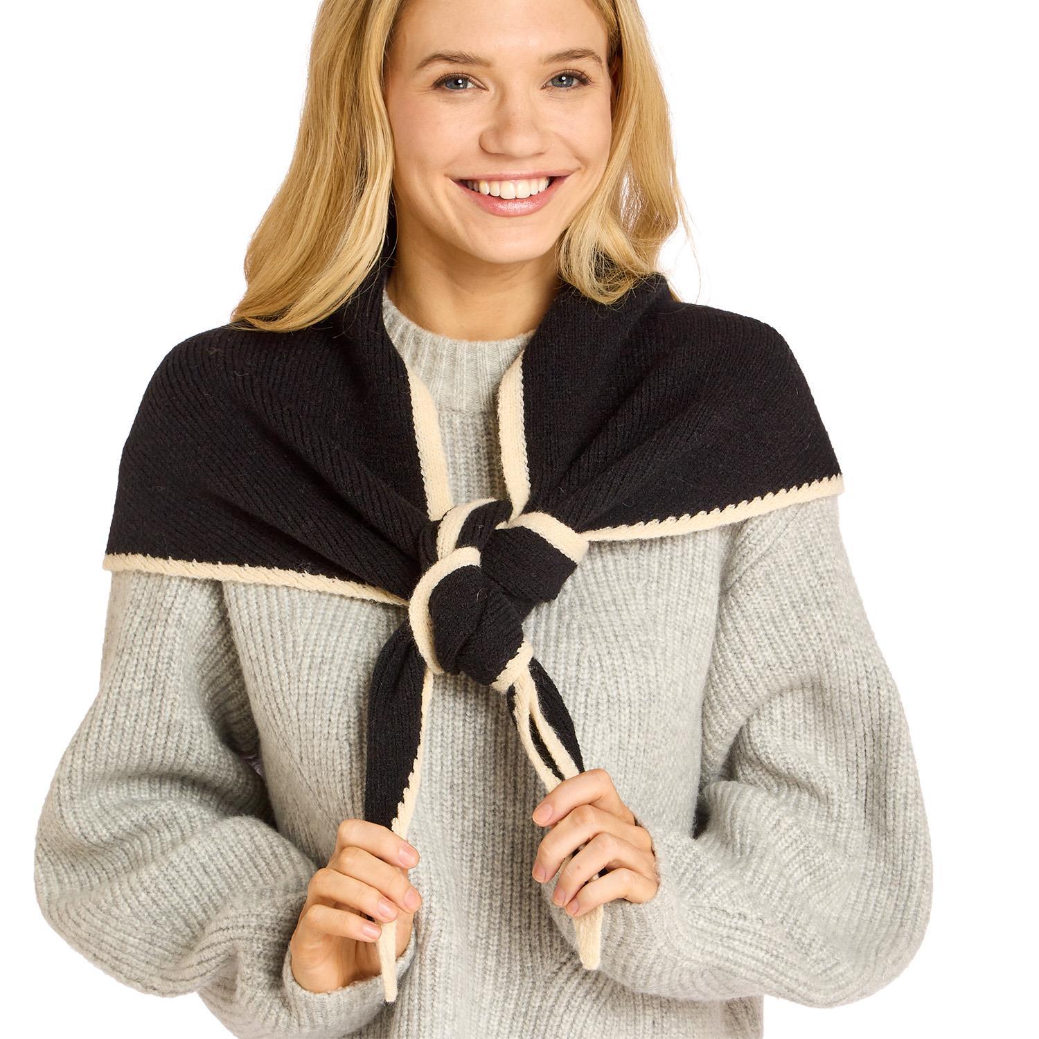 Contrast Border Triangle Scarf