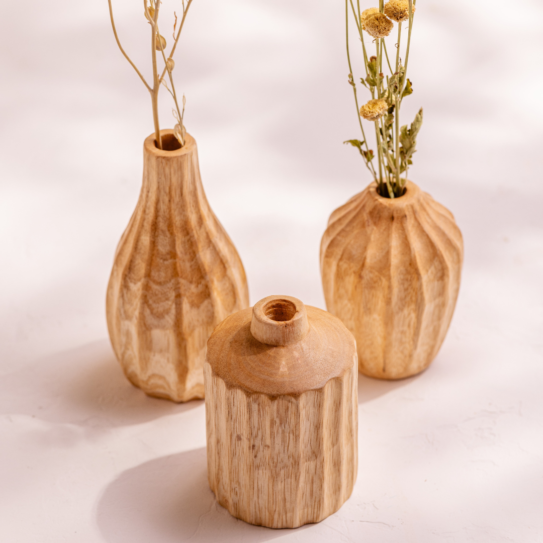Kiln Mango Carved Mini Vase