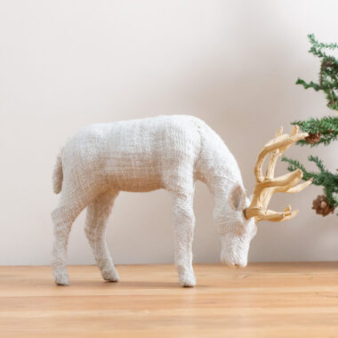 Cotton Glitz Grazing Reindeer