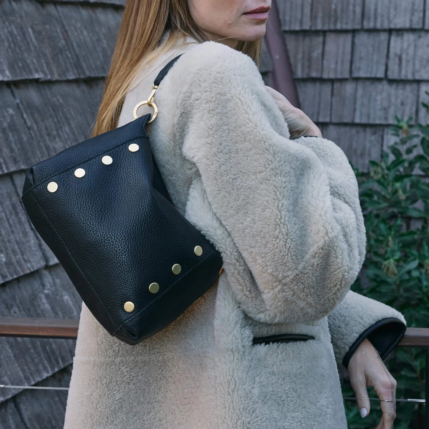 Bryant Med Black