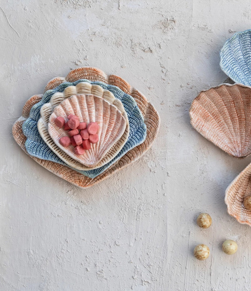 Hand-Painted Stoneware Shell Dish S/4