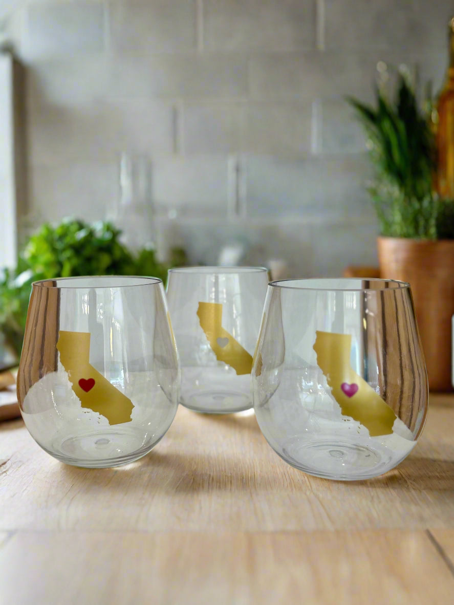 CA Heart Wine Glass