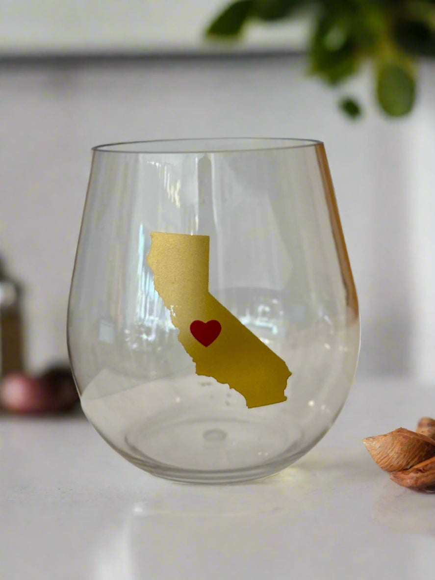 CA Heart Wine Glass
