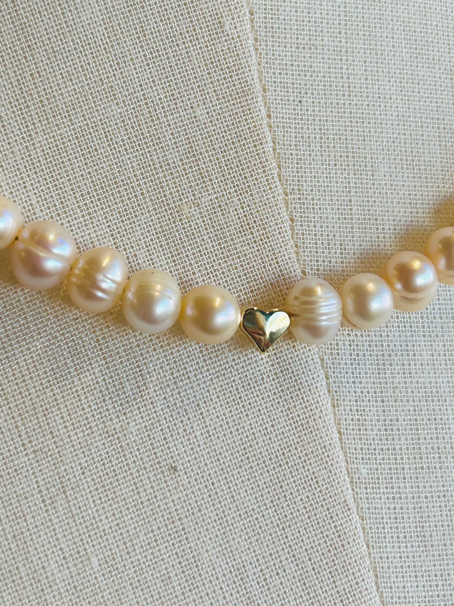 Charleston Pink Pearl Heart Choker