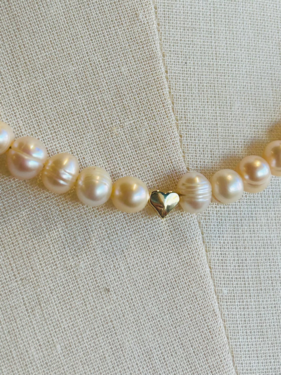 Charleston Pink Pearl Heart Choker