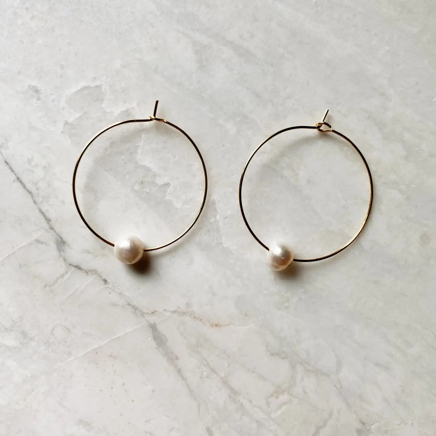 Large Freshwater Pearl Gold Hoops