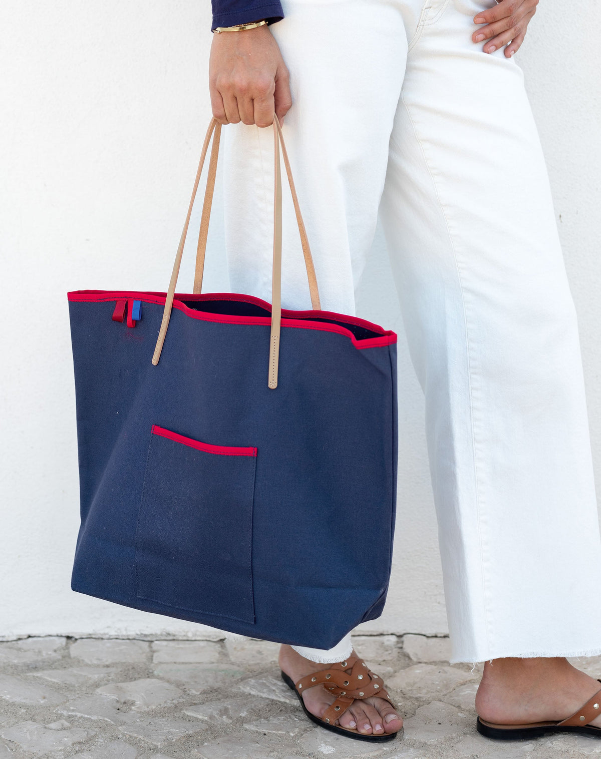 Le Canvas Tote, view 3