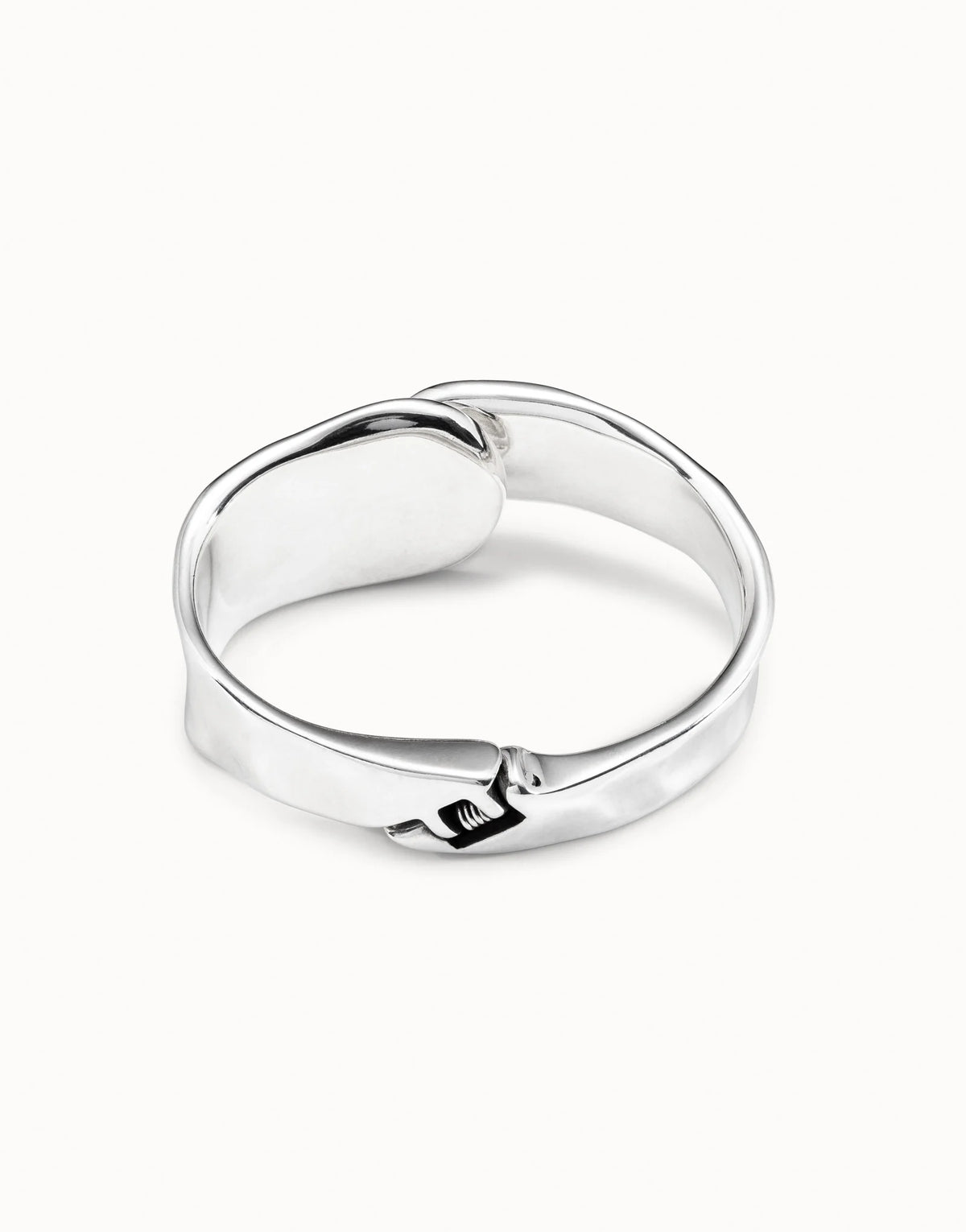 Olas Cuff, view 3