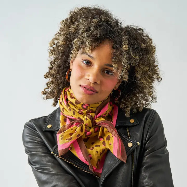 Olivia Square Scarf 36x36, view 3