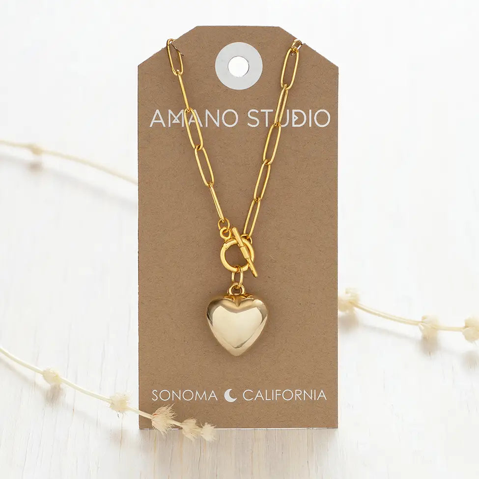 Puffed Heart On Toggle Chain Necklace