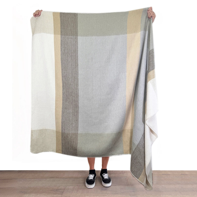 Alpaca Throw Blanket