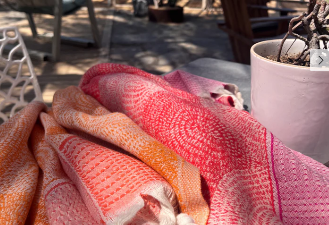 Conchiglia Turkish Towel, view 2
