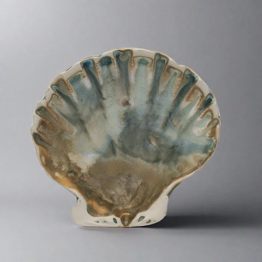 Stoneware Shell Dish
