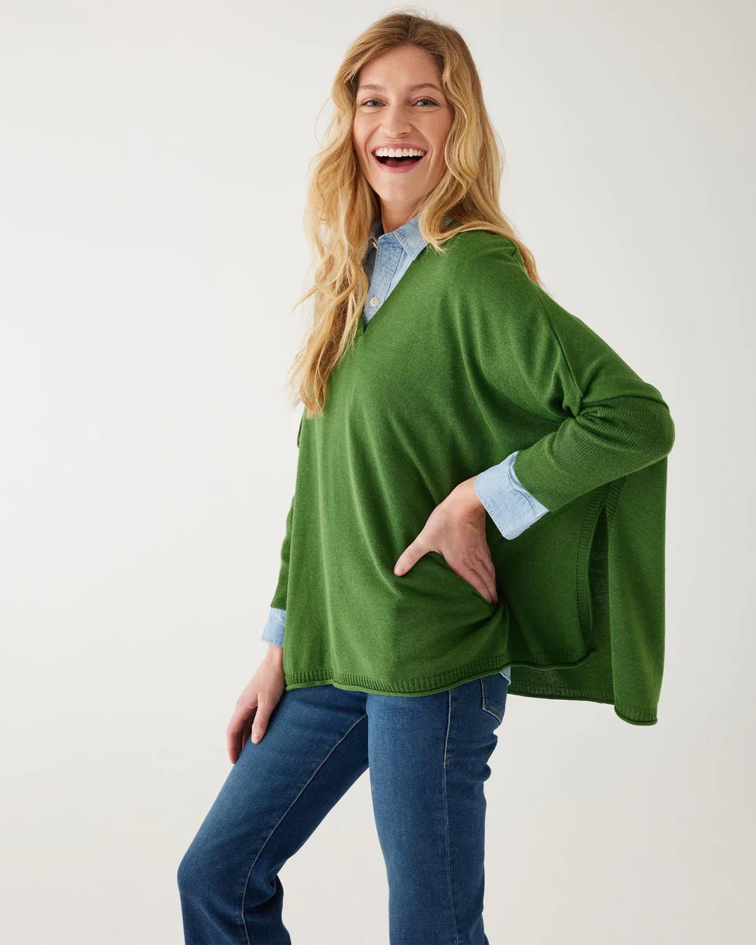 Catalina V - Neck Sweater - The Riviera Towel Company