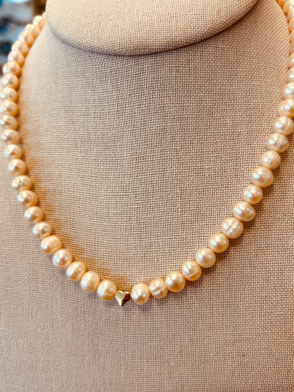 Charleston Pink Pearl Heart Choker