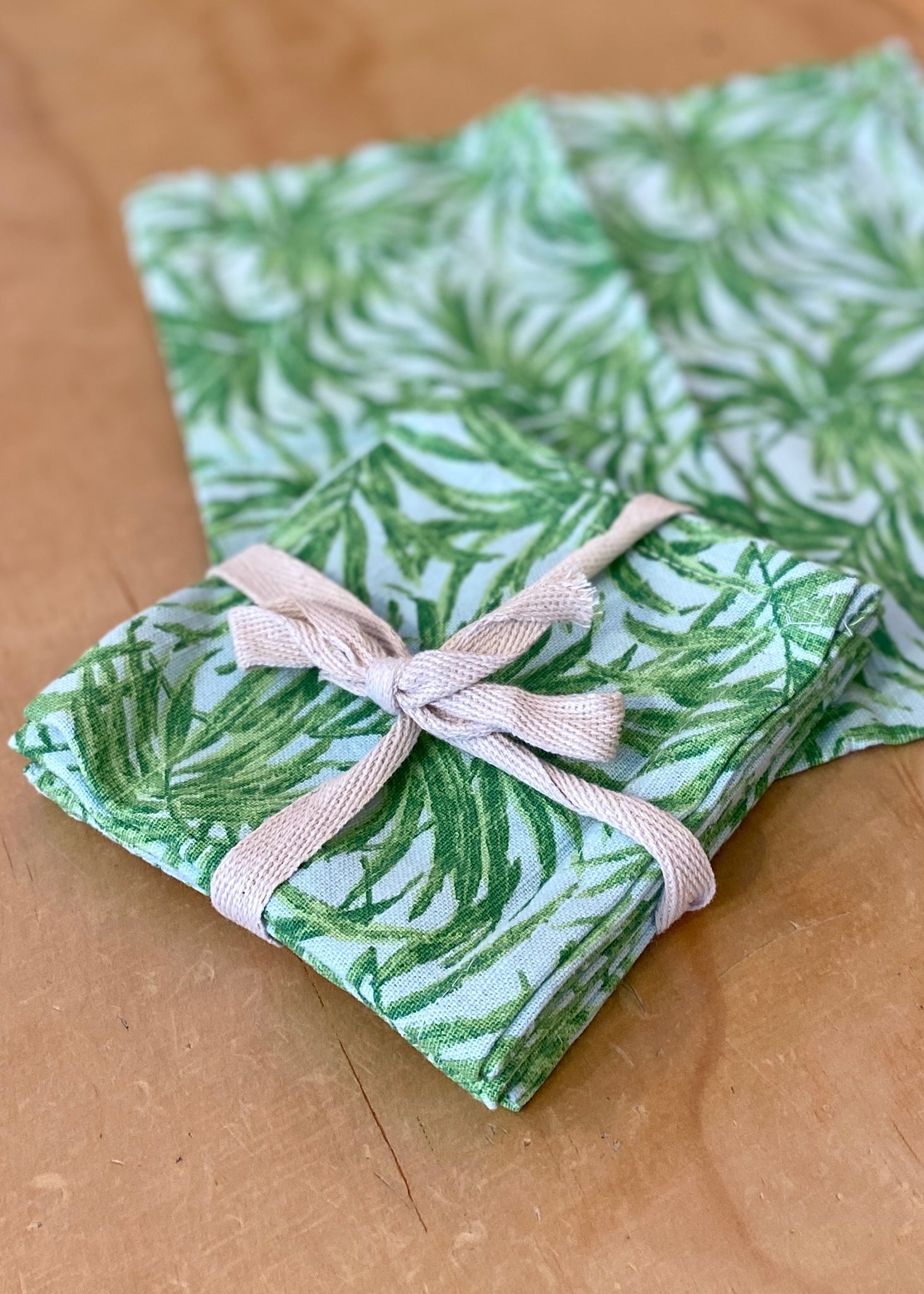 Cocktail Napkins Tropical Set of 4 - The Riviera Towel Company