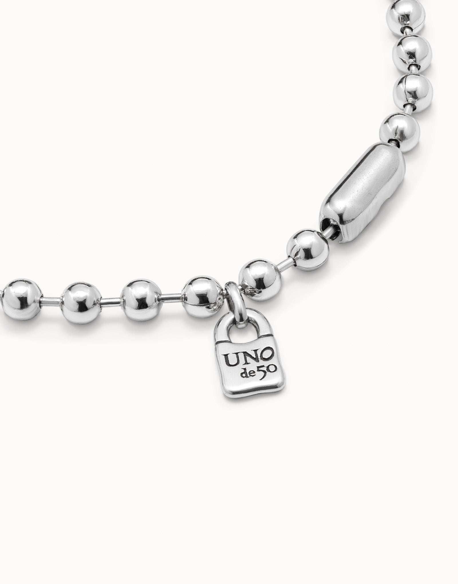 Copito de Nieve Necklace - The Riviera Towel Company