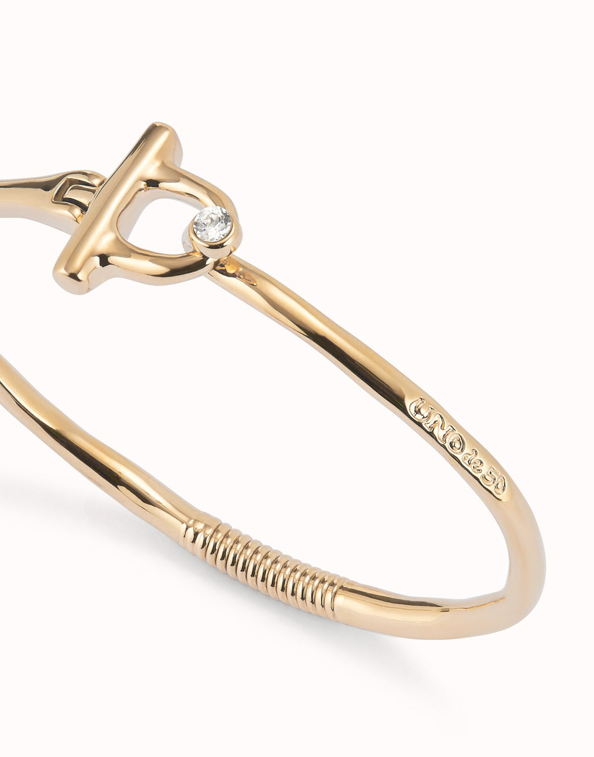 Indomable Topaz Bracelet, view 3