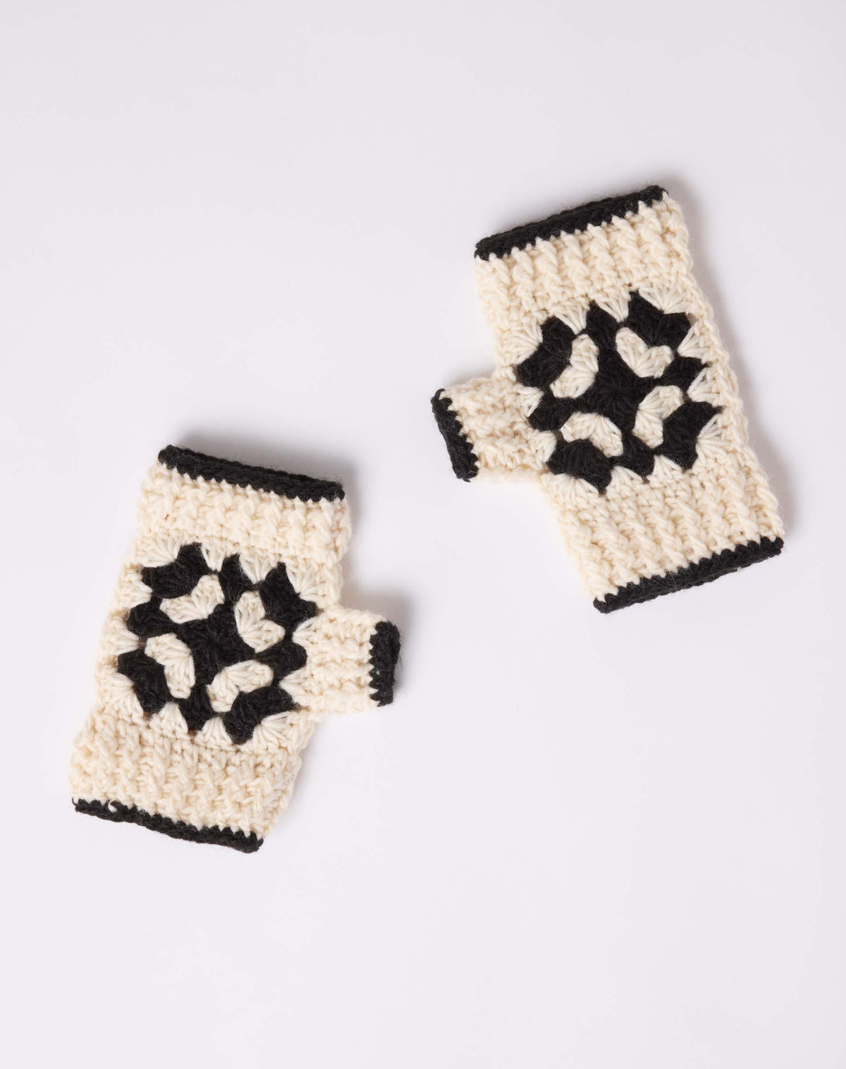 La Paz Crochet Fingerless Gloves, view 3