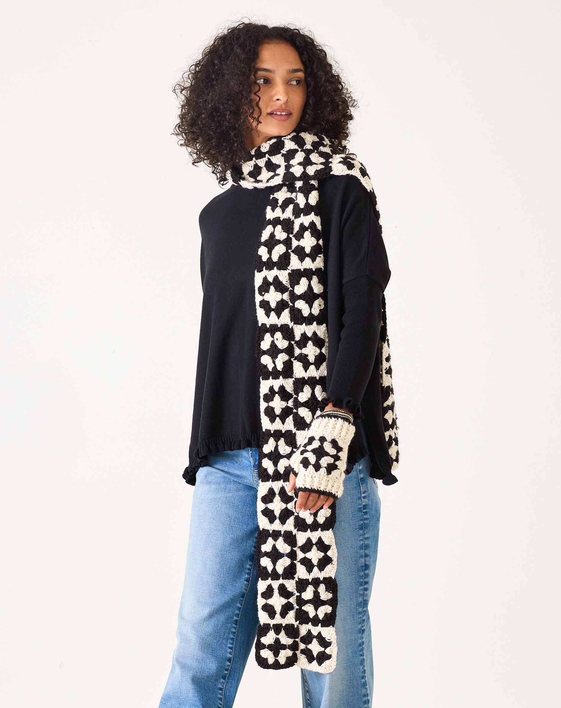 La Paz Crochet Scarf
