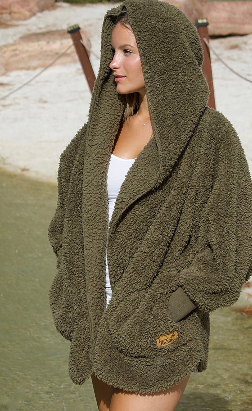 Nordic Beach Fuzzy Jacket - The Riviera Towel Company