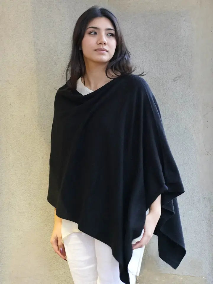 Clutch Poncho