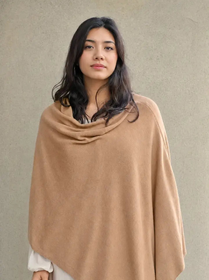 Clutch Poncho