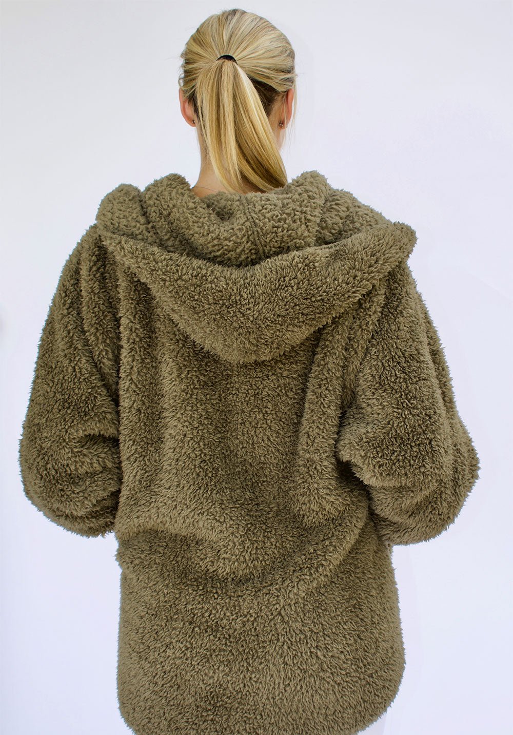 Nordic Beach Fuzzy Jacket - The Riviera Towel Company