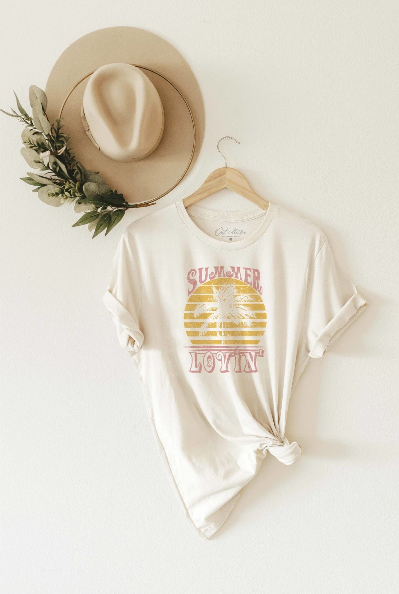 Summer Lovin' Graphic T-Shirt - The Riviera Towel Company